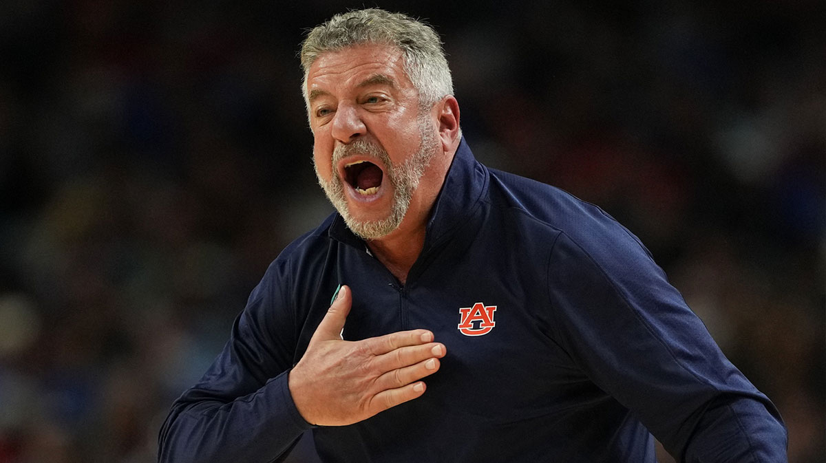 Auburn Tigers head coach Bruce Pearl reacts after a play against the Florida Gators during the second half in the semifinals of the men's Final Four of the 2025 NCAA Tournament at the Alamodome.