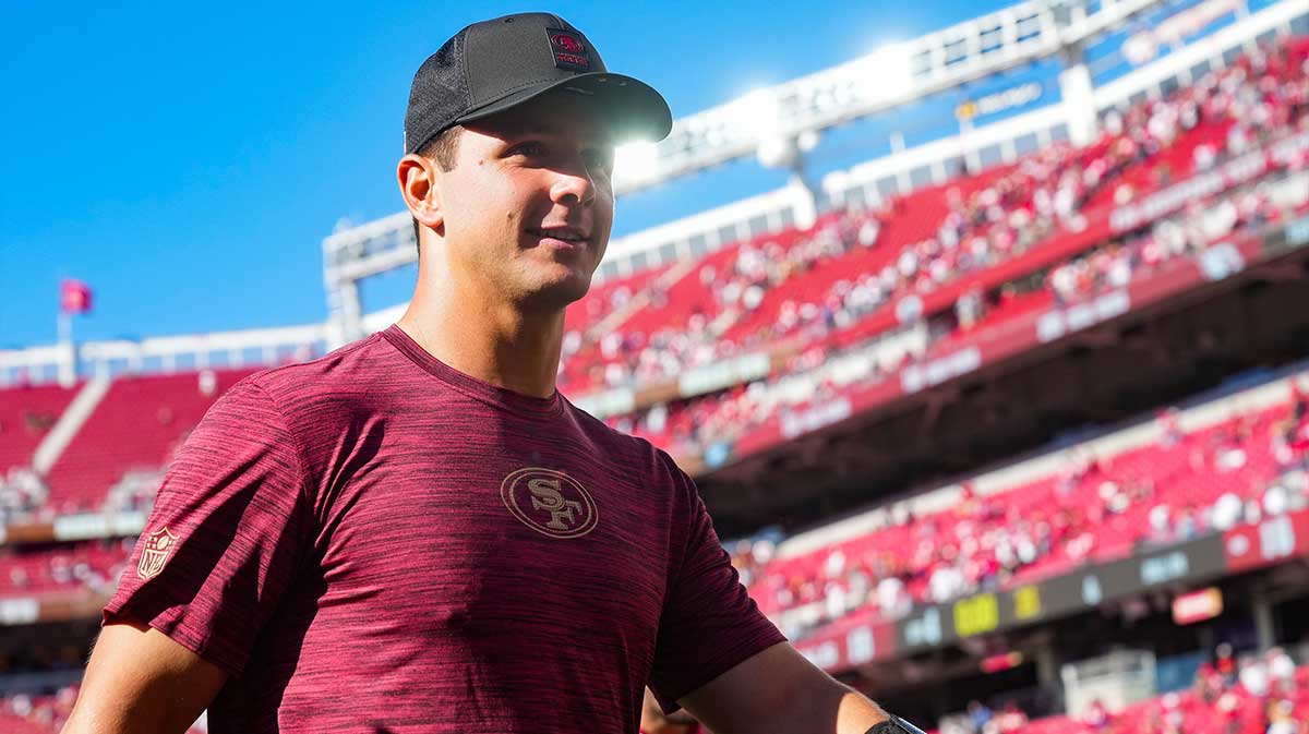 San Francisco 49ers quarterback Brock Purdy (13) leaves the field following the game against the Arizona Cardinals at Levi's Stadium.
