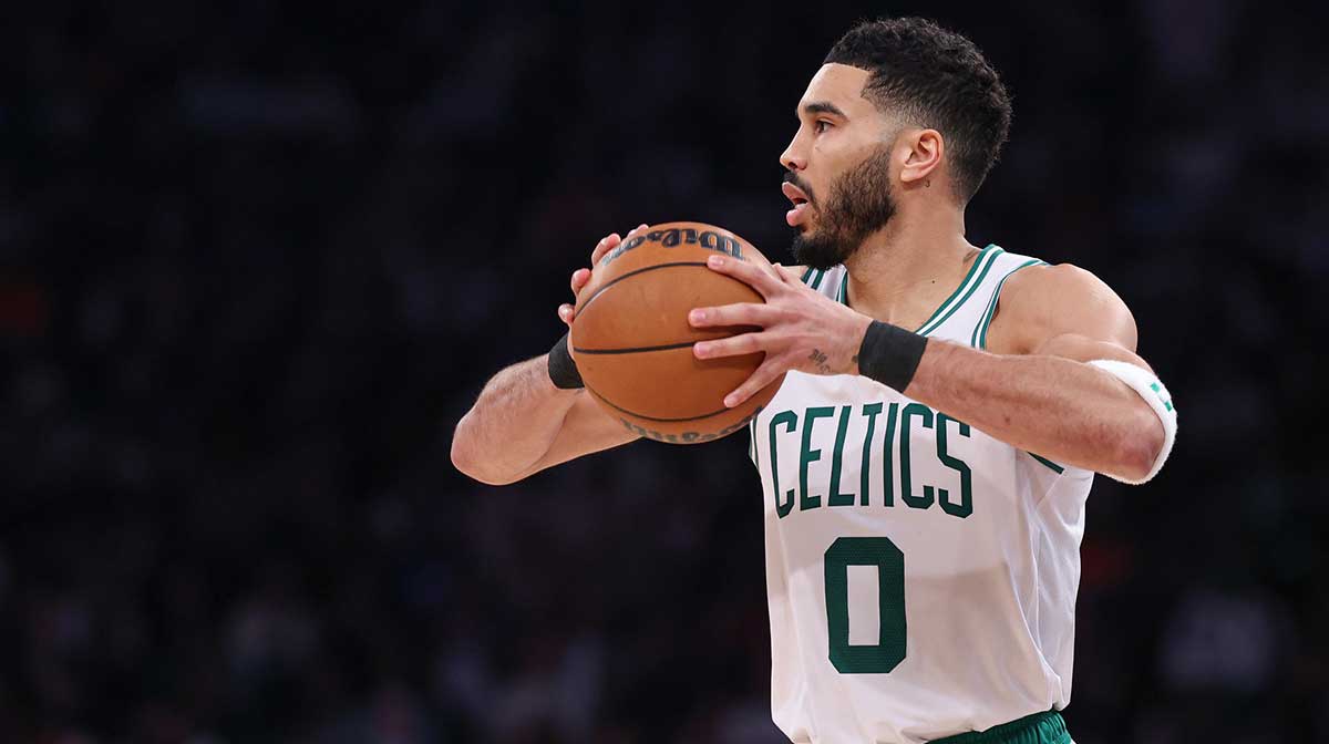 Celtics forward Jayson Tatum (0) looks to pass in the second half during game four of the second round for the 2025 NBA Playoffs against the New York Knicks at Madison Square Garden