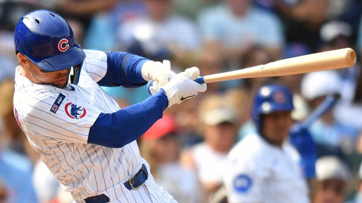 Chicago Cubs' Nico Hoerner hits a single against the Tampa Bay Rays