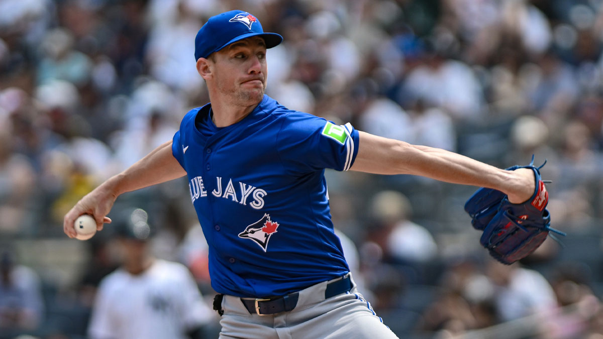 Blue Jays lose Chris Bassitt to IL as playoffs draw near