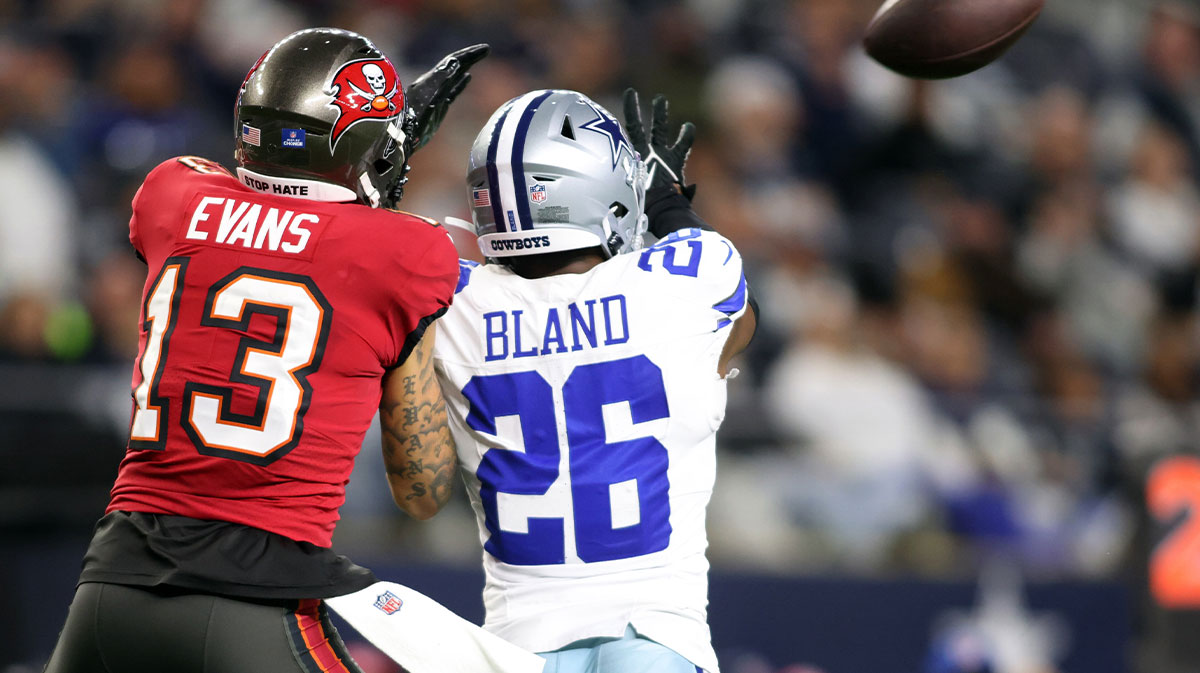 Dallas Cowboys cornerback DaRon Bland (26) defends a pass against Tampa Bay Buccaneers wide receiver Mike Evans (13) in the third quarter at AT&T Stadium. 