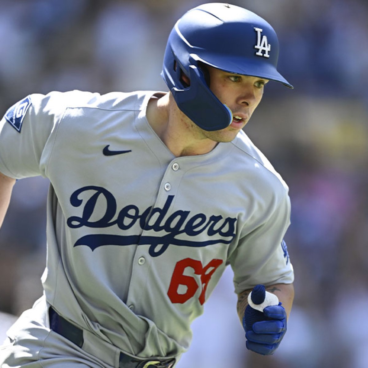 Dodgers news: Dalton Rushing helped off the field in first start”
