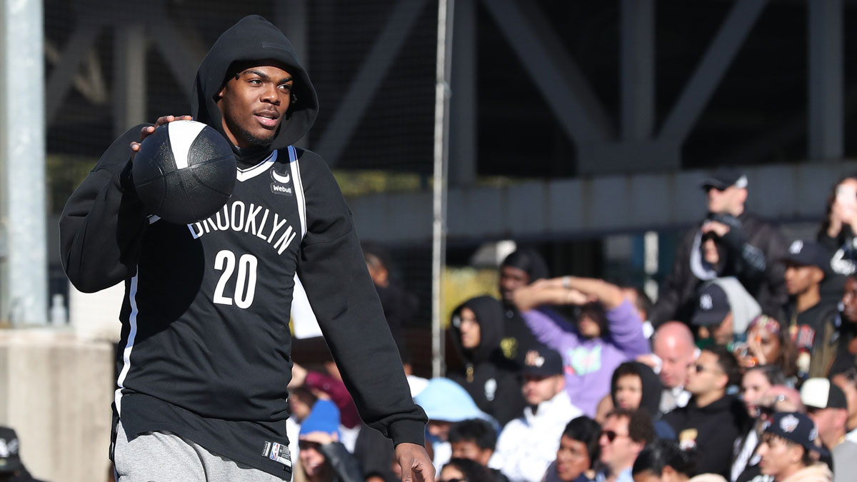 Brooklyn Nets center Day'Ron Sharpe (20) dribbles the ball during the annual Practice in the Park at Brooklyn Bridge Park.