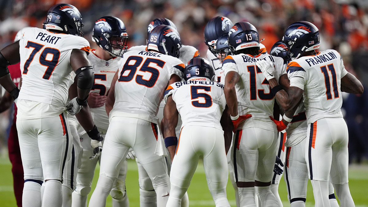 Broncos hosted kids at practice facility after school shooting