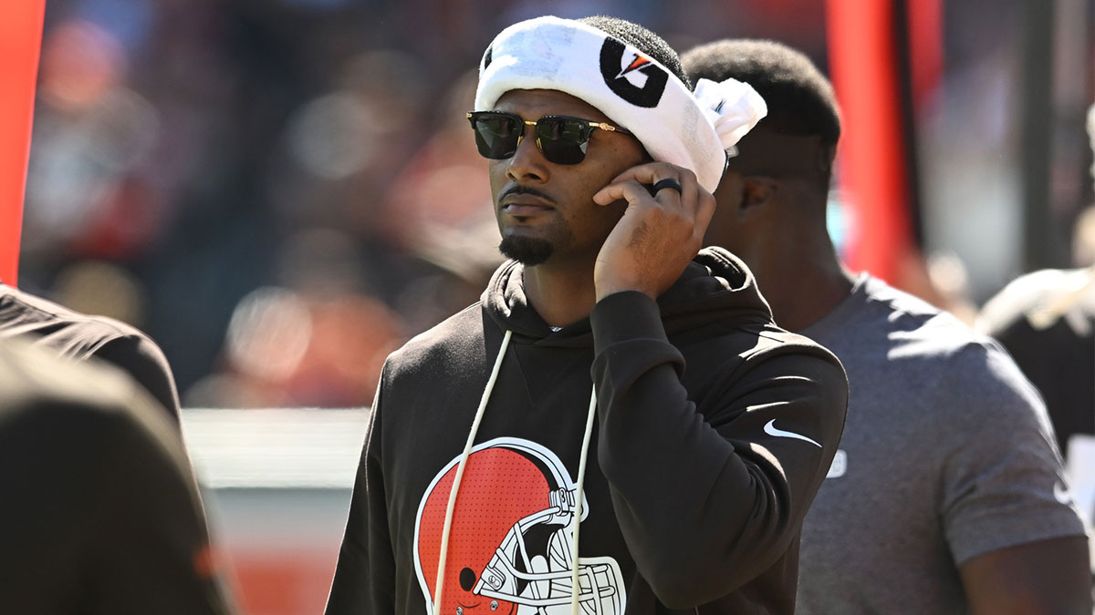 Cleveland Browns quarterback Deshaun Watson (4) during the second half against the Cincinnati Bengals at Huntington Bank Field