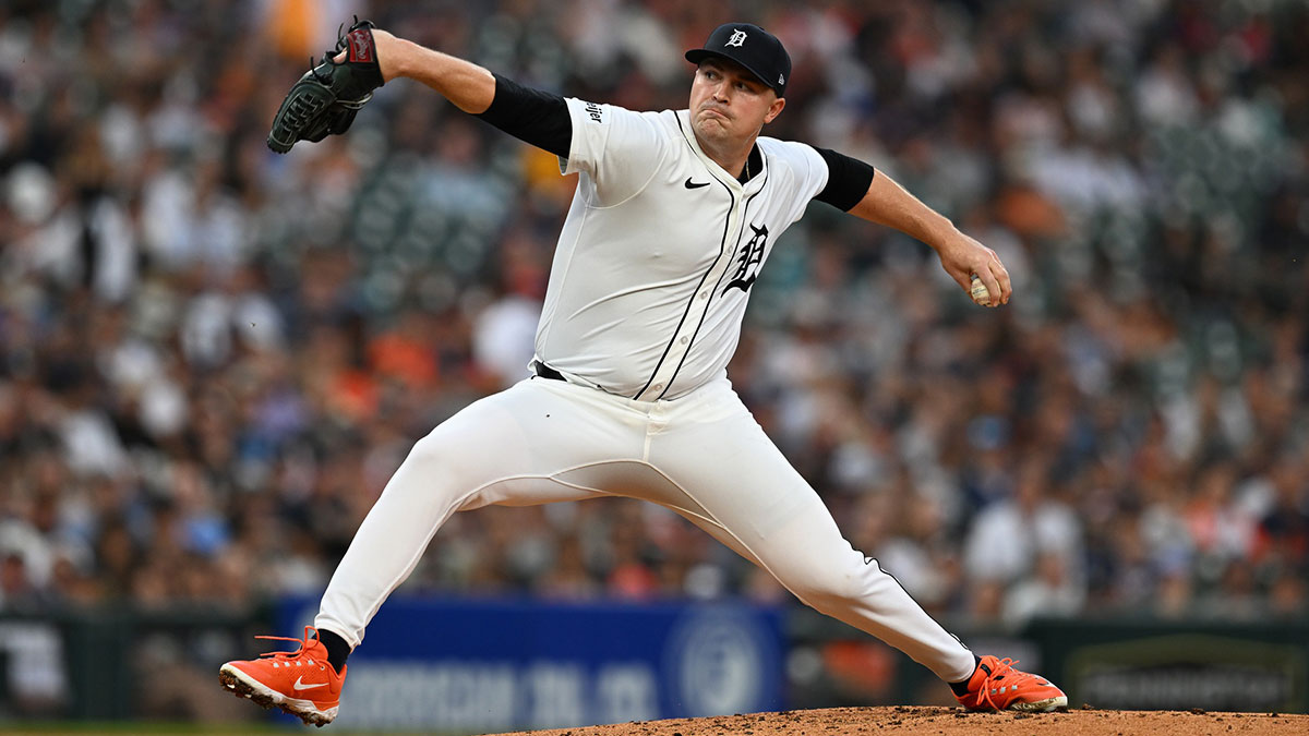 Detroit Tigers starting pitcher Tarik Skubal (29) throws a pitch against the Houston Astros in the second inning at Comerica Park.