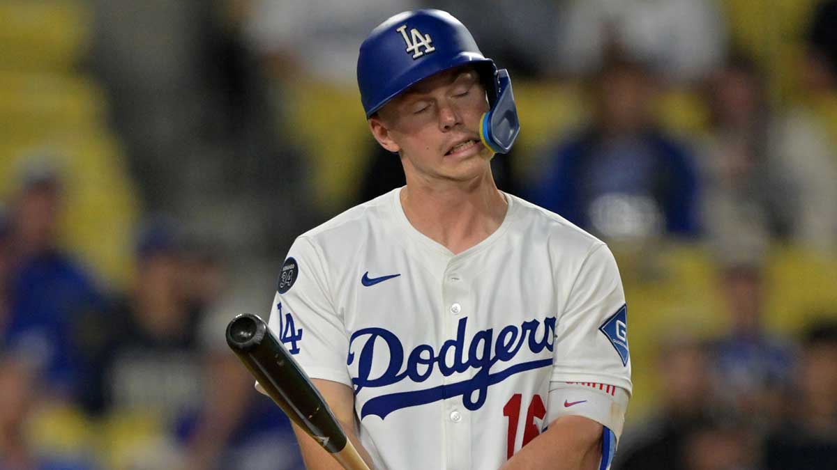 Los Angeles Dodgers catcher Will Smith (16) reacts after a called strike during the ninth inning against the Minnesota Twins at Dodger Stadium.