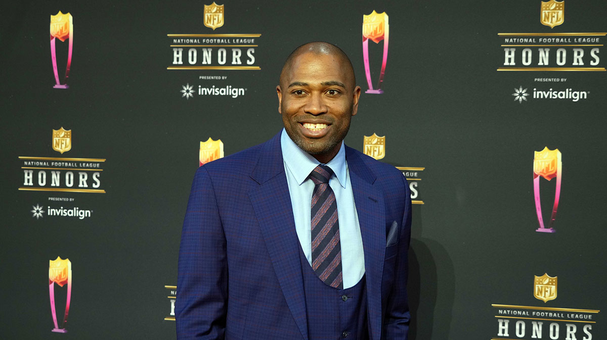 Shaun Alexander appears on the red carpet prior to the NFL Honors awards presentation at YouTube Theater.
