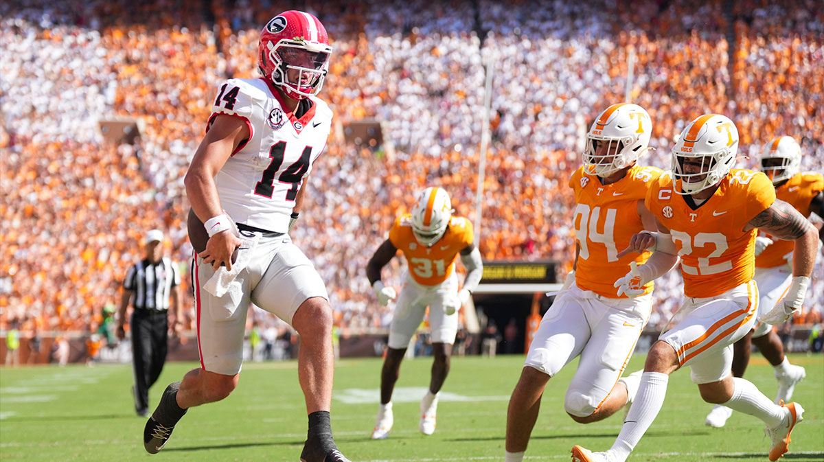 Georgia quarterback Gunner Stockton (14) runs the ball in for a touchdown during an NCAA college football game against Tennessee on September 13, 2025, Knoxville, Tennessee