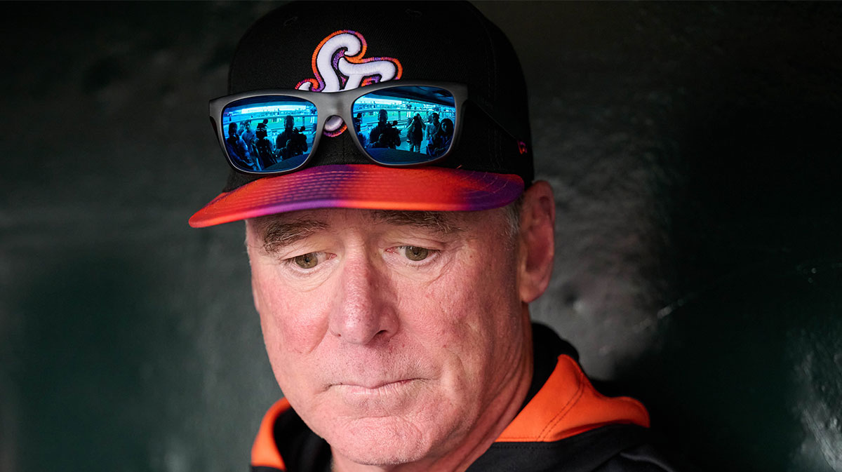 https://wp.clutchpoints.com/wp-content/uploads/2025/09/Giants-manager-Bob-Melvin-6-looks-down.jpg
