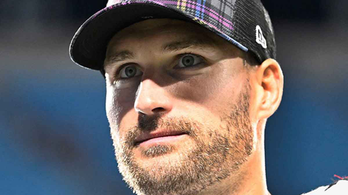 What’s Falcons QB Kirk Cousins thinking with trade deadline looming?