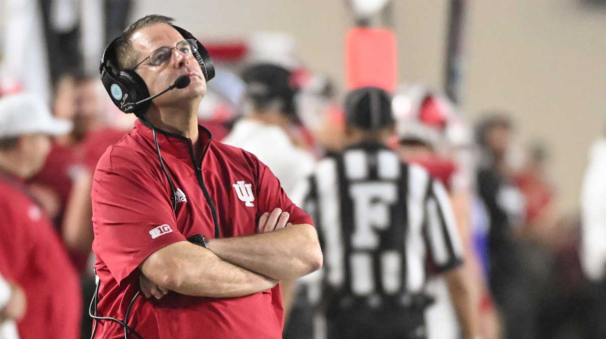 Indiana Hoosiers head coach Curt Cignetti reacts after a play during the second half against the Illinois Fighting Illini at Memorial Stadium.