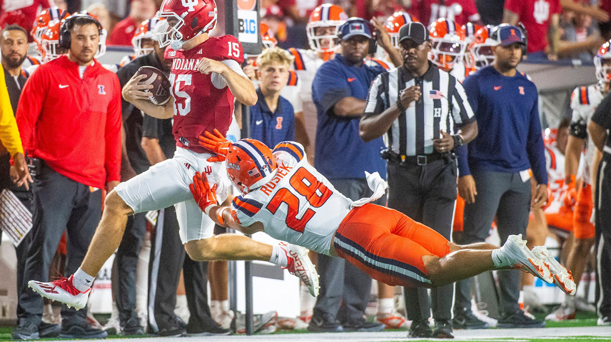 How high did Indiana rise, Illinois fall in AP Top 25 after 53-point beatdown?
