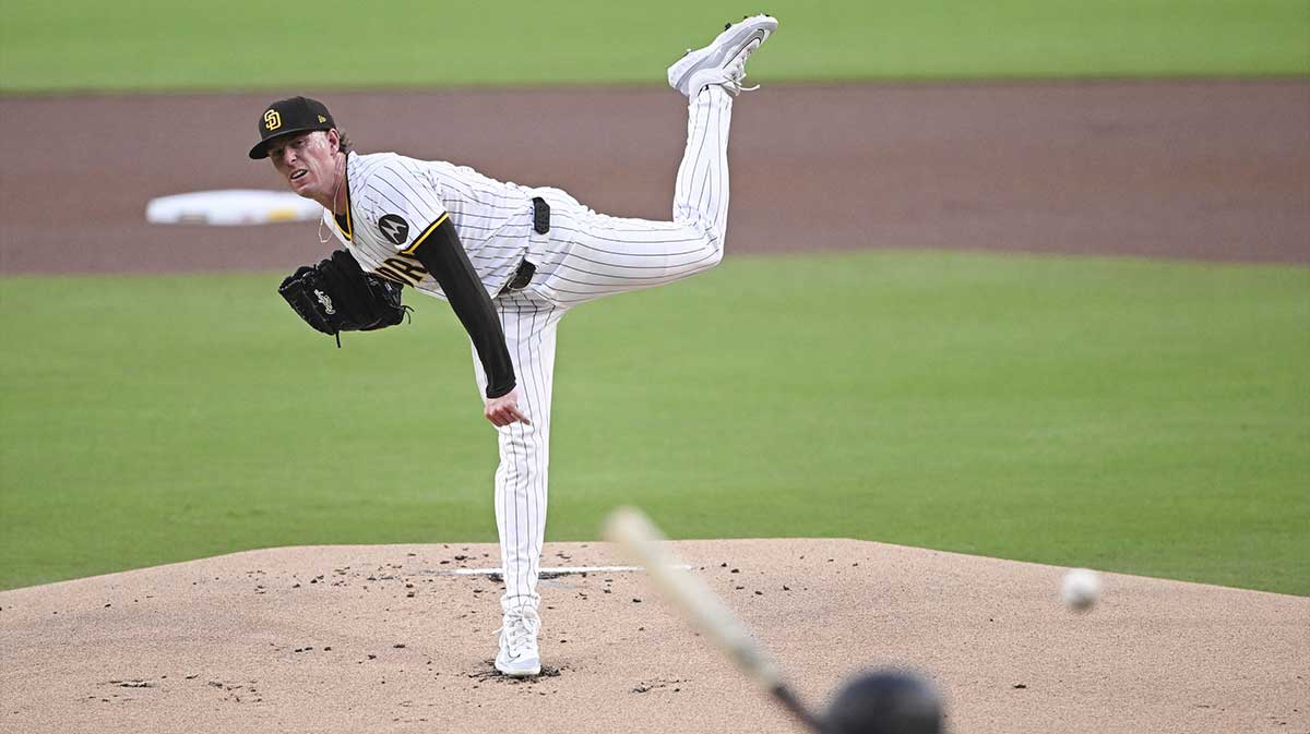 Padres to recall starting pitcher for Rockies series