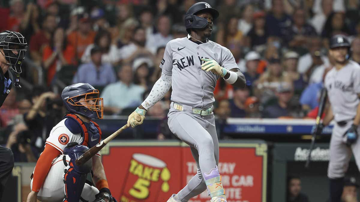 Yankees’ Jazz Chisholm Jr. suffered injuries to both knees vs. Astros