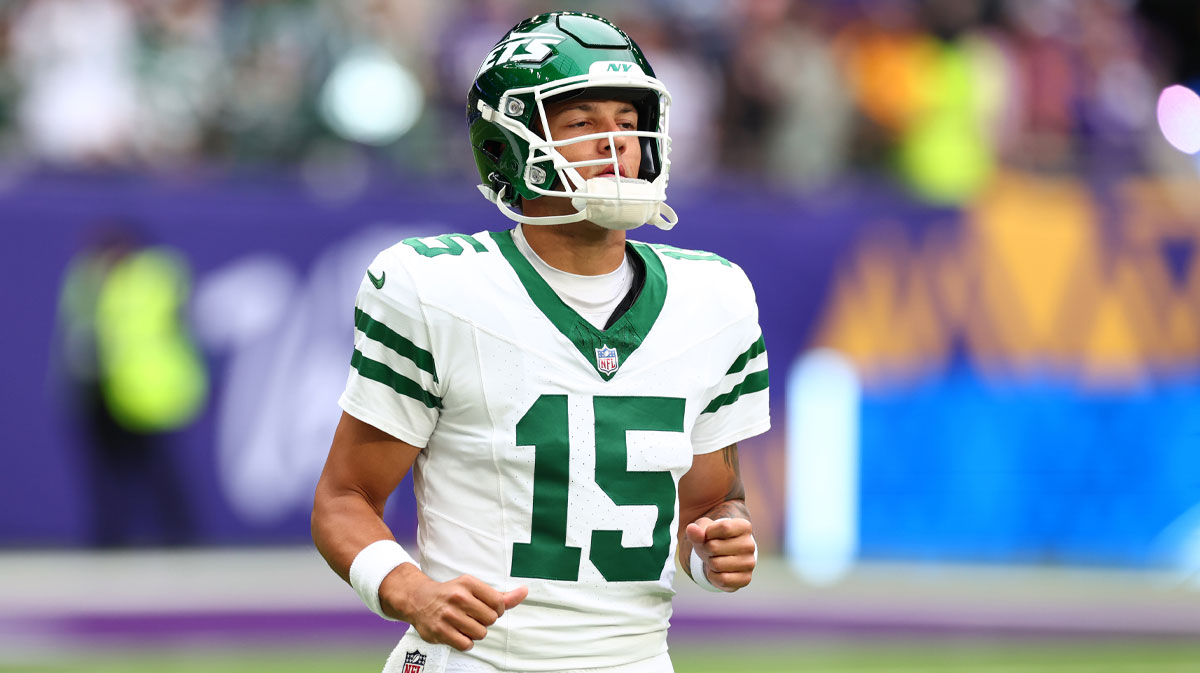 New York Jets Practice Squad Quarterback Adrian Martinez (15) during a practice session for the match against Minnesota Vikings at Tottenham Hotspur Stadium.