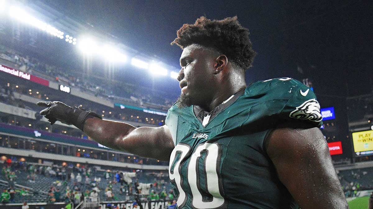 Philadelphia Eagles defensive tackle Jordan Davis (90) against the Dallas Cowboys at Lincoln Financial Field.