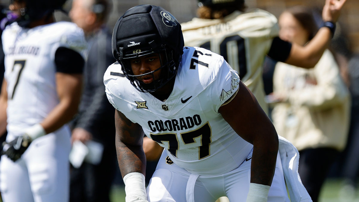 Colorado Buffaloes offensive tackle Jordan Seaton (77) during the spring game at Folsom Field.