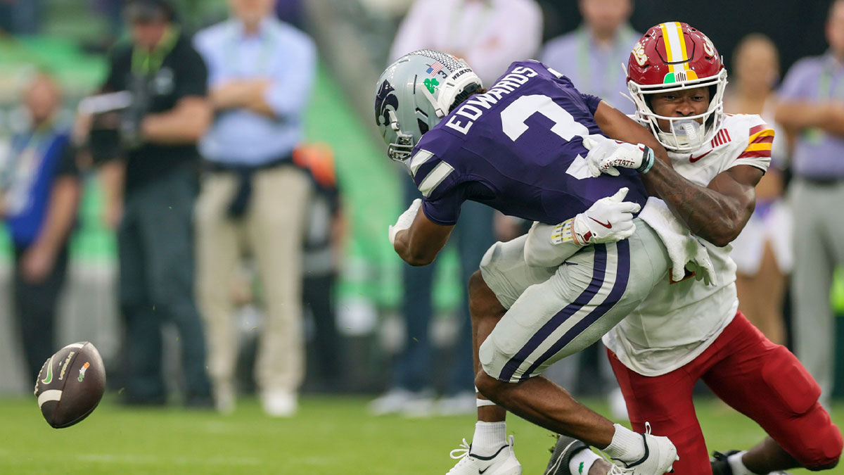 Kansas State player Dylan Edwards in action during the Aer Lingus Classic between Iowa State and Kansas State at Aviva Stadium.