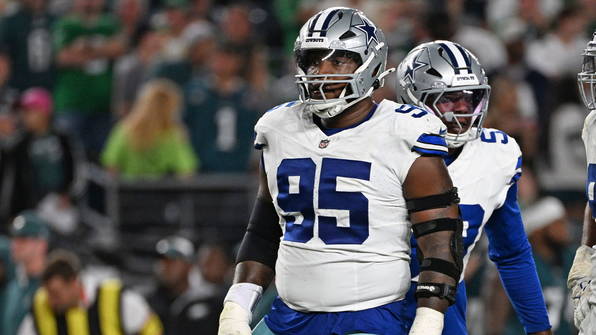 Dallas Cowboys defensive tackle Kenny Clark (95) against the Philadelphia Eagles at Lincoln Financial Field.