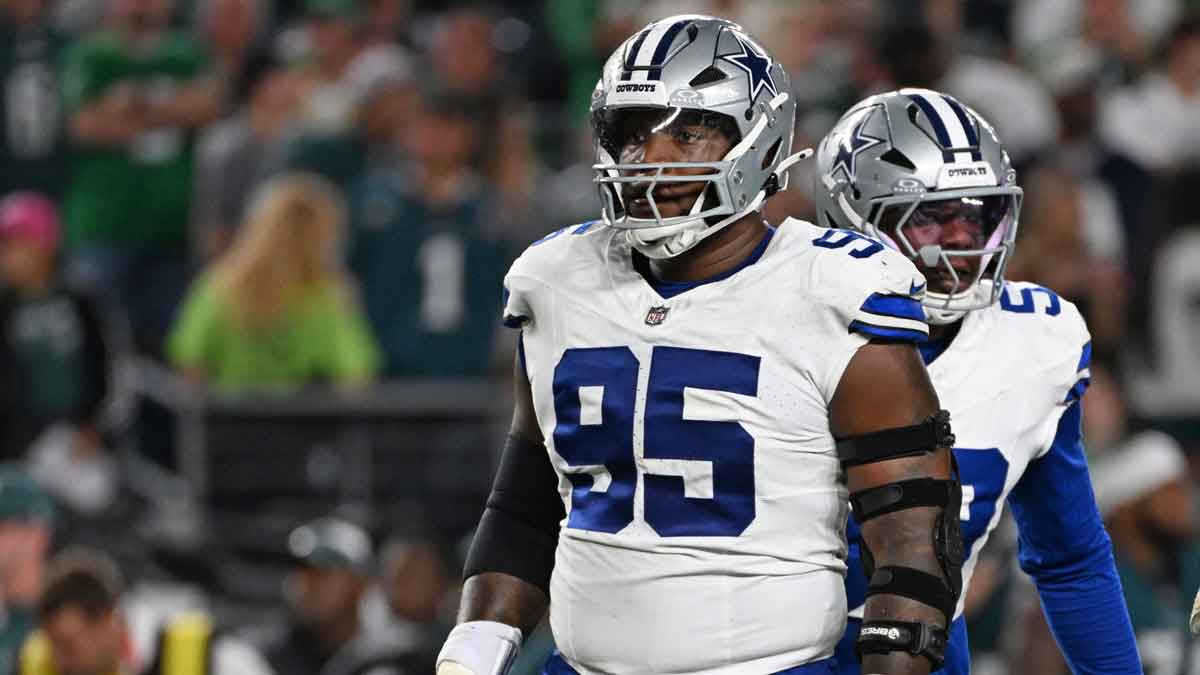 Dallas Cowboys defensive tackle Kenny Clark (95) against the Philadelphia Eagles at Lincoln Financial Field.