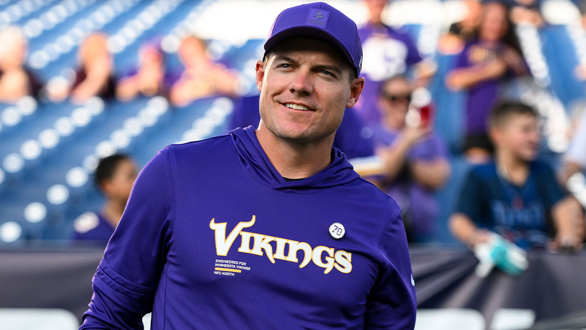 Minnesota Vikings head coach Kevin O'Connell walks to the field against the Tennessee Titan during the first half at Nissan Stadium.