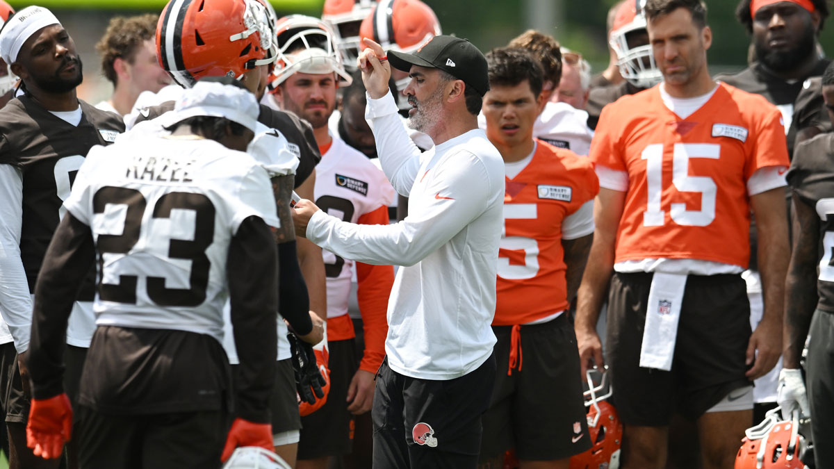 Kevin Stefanski reveals message to Cleveland after Jalen Carter spitting incident