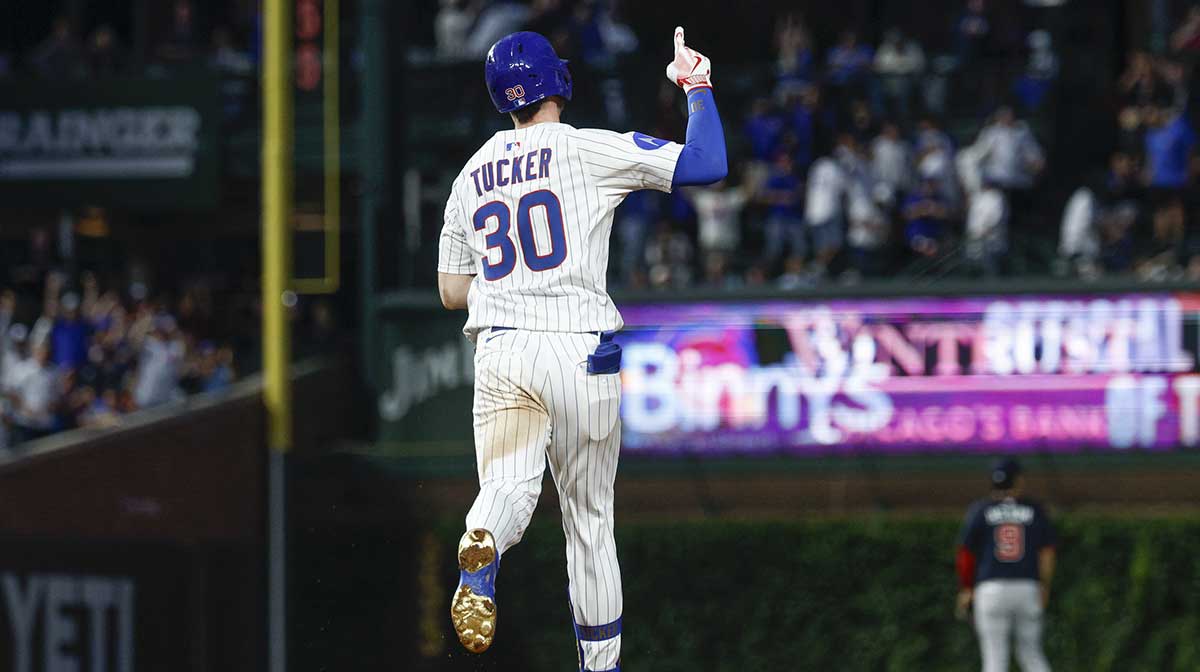 Chicago Cubs right fielder Kyle Tucker (30) rounds the bases after hitting a three-run home run against the Atlanta Braves during the third inning at Wrigley Field.