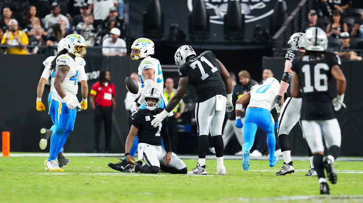 Chargers news: LA's defense gets 'suffocating' evaluation from NFL Insider