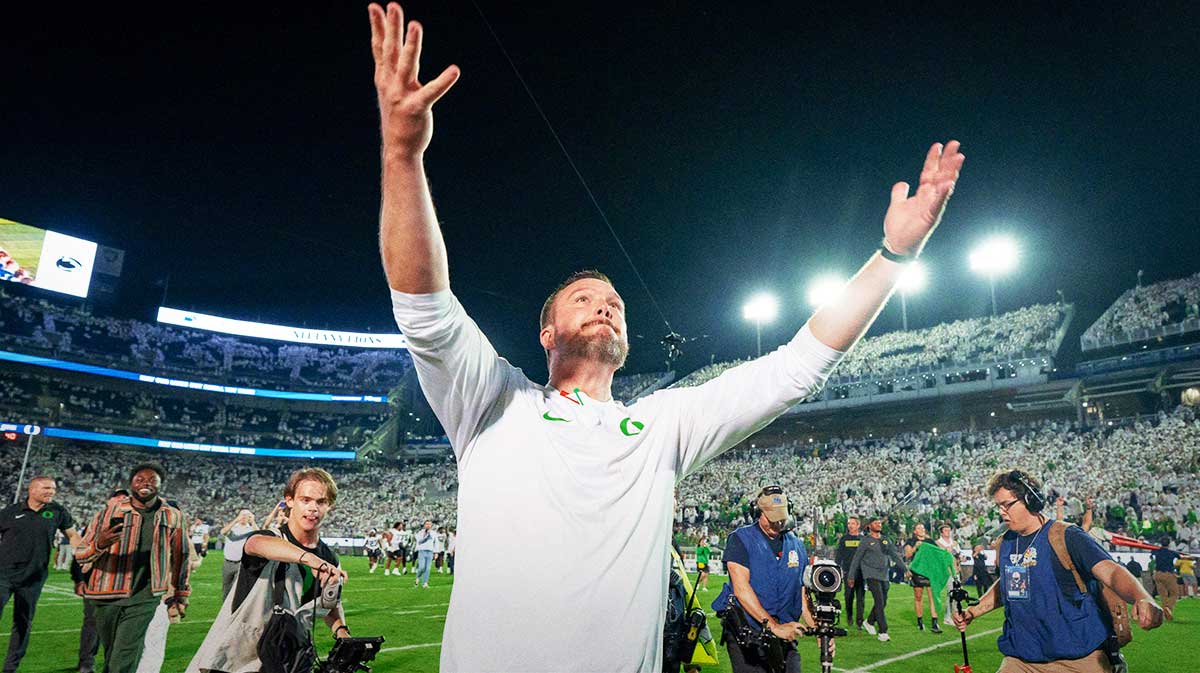 Oregon head coach Dan Lanning celebrates the Ducks’ win as the Oregon Ducks face the Penn State Nittany Lions on Sept. 27, 2025, at Beaver Stadium in University Park, Pennsylvania.