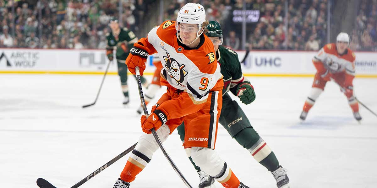 Anaheim Ducks center Leo Carlsson (91) shoots on a breakaway agains the Minnesota Wild in the first period at Xcel Energy Center.