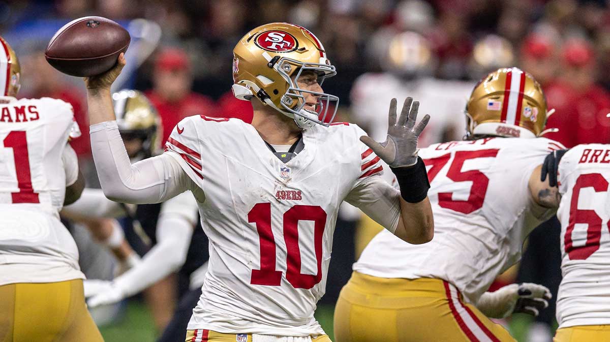 San Francisco 49ers quarterback Mac Jones (10) passes against the New Orleans Saints during the second half at Caesars Superdome. 