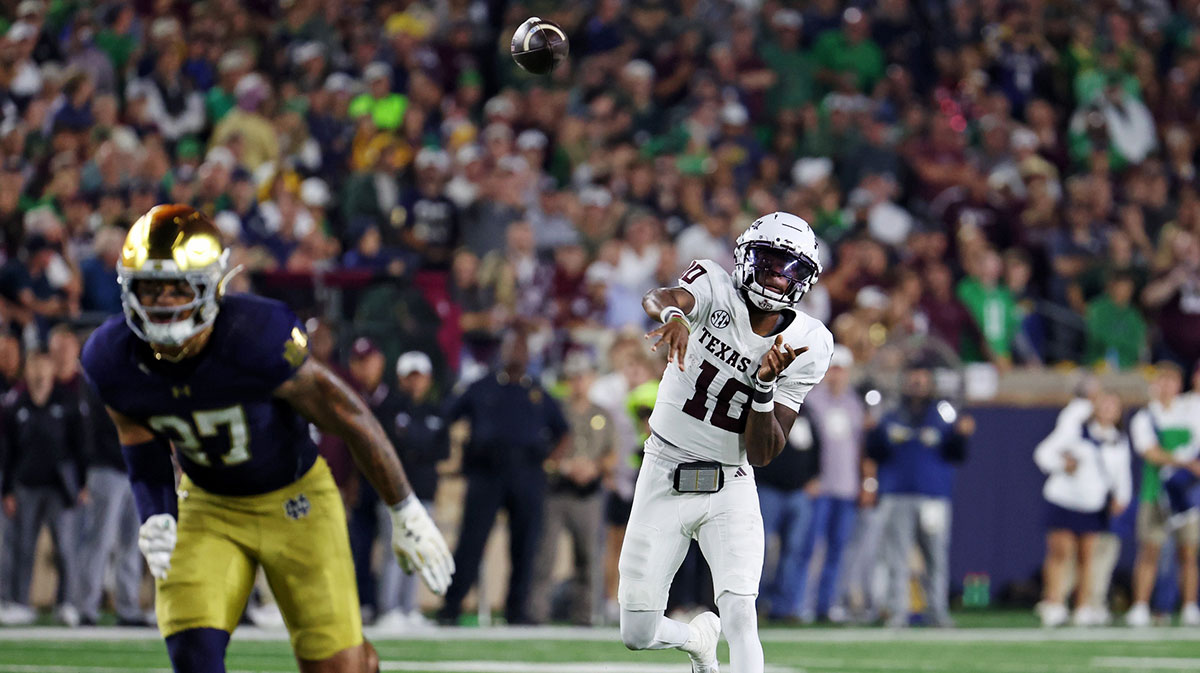 Texas A&M Aggies quarterback Marcel Reed (10) throws a pass during the second half against the Notre Dame Fighting Irish at Notre Dame Stadium.