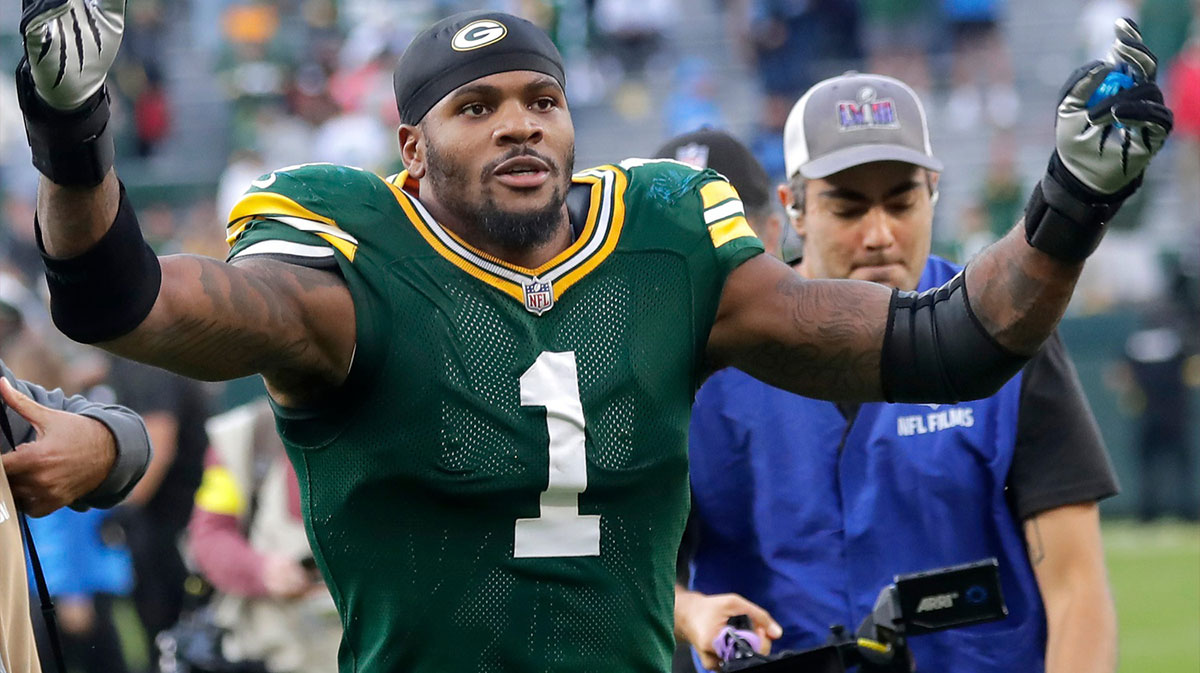 Green Bay Packers defensive end Micah Parsons (1) against the Detroit Lions at Lambeau Field in Green Bay, Wis.