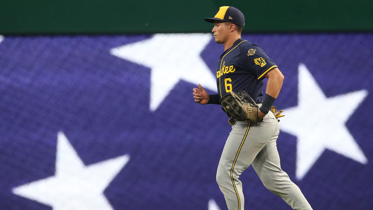 Milwaukee Brewers left fielder Isaac Collins (6) jogs to his position for the bottom of the third inning against the Pittsburgh Pirates at PNC Park.