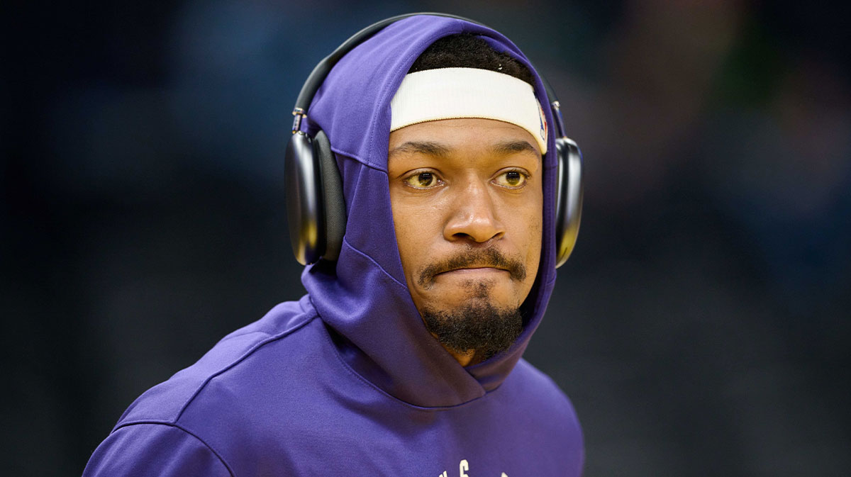 Clippers’ Bradley Beal shows support for Rams at Week 1 game vs. Texans