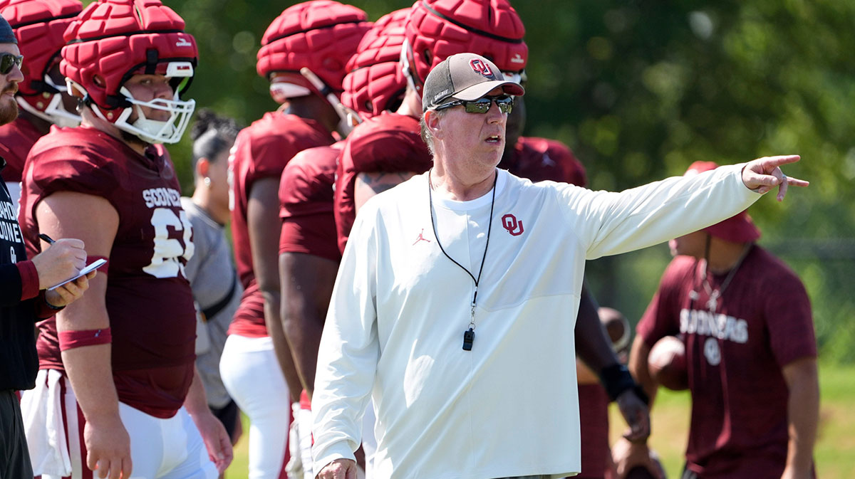 Oklahoma offensive line coach Bill Bedenbaugh watches drills during football practice for the University of Oklahoma Sooners in Norman, Okla., Wednesday, Aug., 6, 2025.
