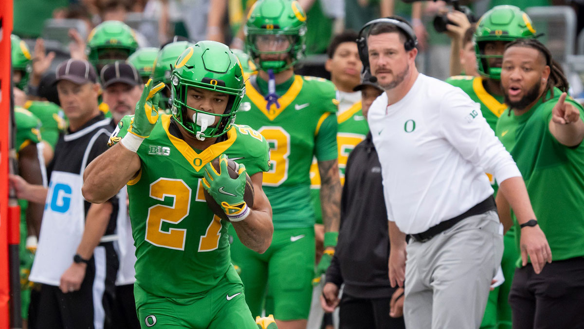 Oregon Ducks’ subtle 3-word troll job at Mike Gundy after blowout