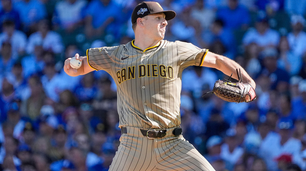 San Diego Padres starting pitcher Nick Pivetta (27) delivers a pitch against the Chicago Cubs in the first inning during game one of the Wildcard round for the 2025 MLB playoffs at Wrigley Field.