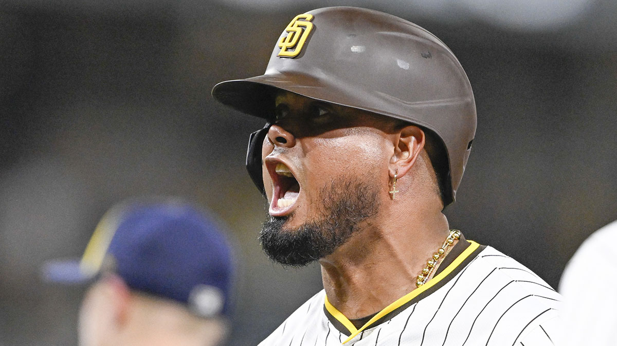 Padres first baseman Luis Arraez (4) celebrates