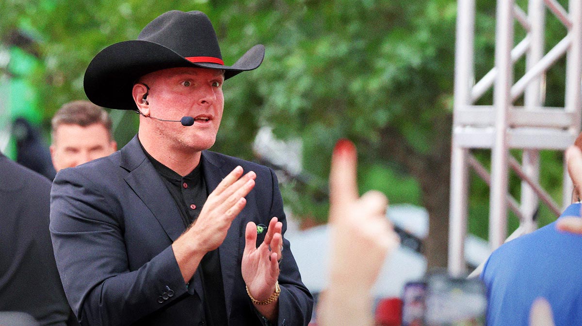 Pat McAfee takes the stage at ESPN College GameDay ahead of the University of Oklahoma-Michigan College football game.