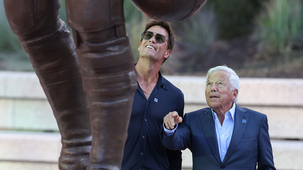 Patriots’ Robert Kraft reveals stance on Bill Belichick Gillette Stadium statue