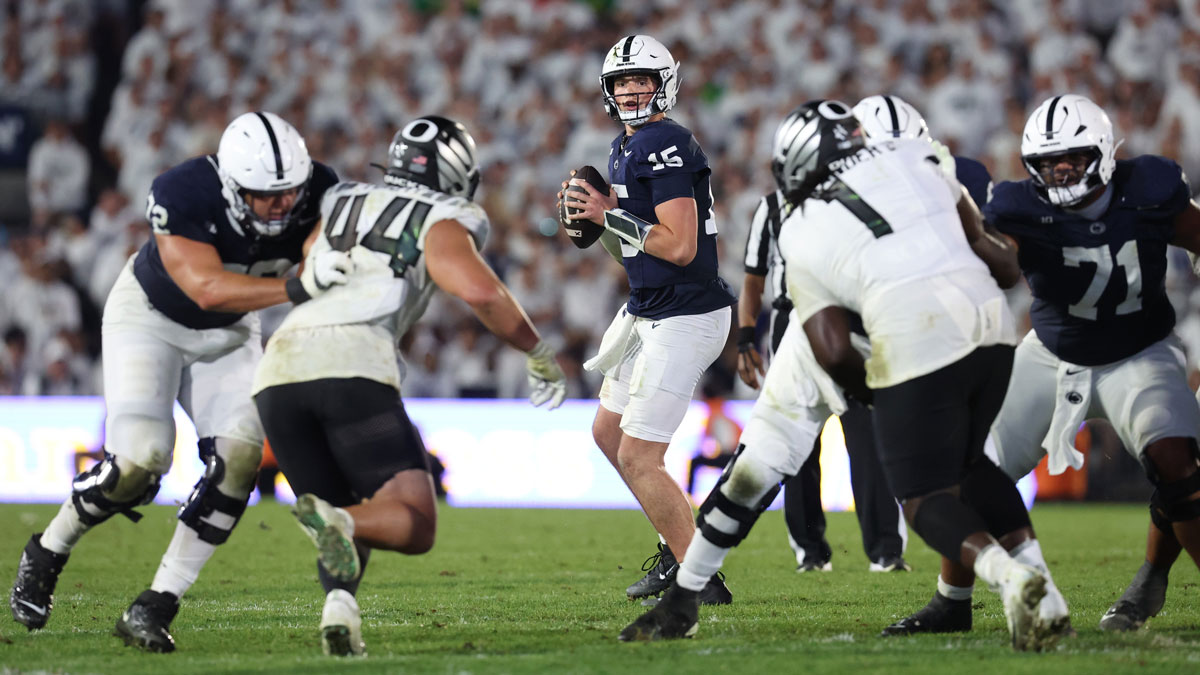 Penn State Nittany Lions quarterback Drew Allar (15) looks downfield prior to throwing during the fourth quarter against the Oregon Ducks at Beaver Stadium.