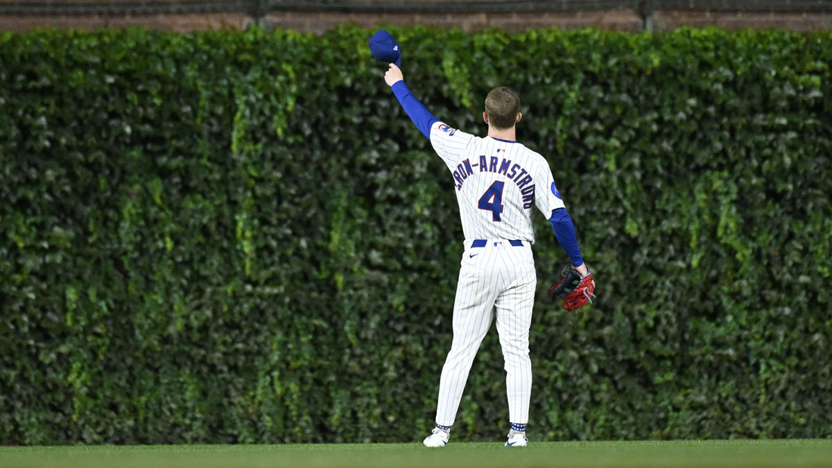 Chicago Cubs outfielder Pete Crow-Armstrong (4) waves to fans after the game against the Milwaukee Brewers at Wrigley Field. 