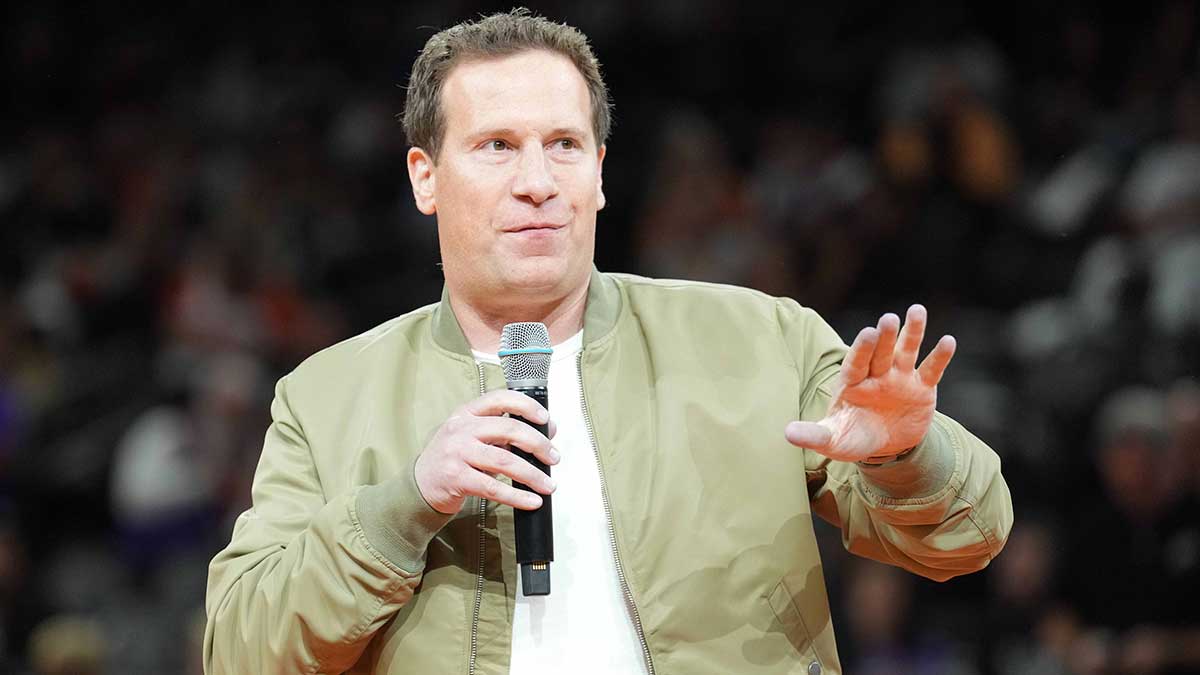Suns’ updated handbook included agreement limiting lawsuits
