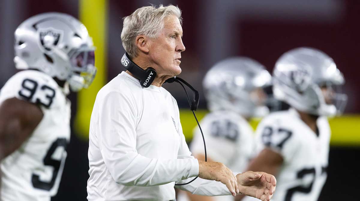 Raiders’ Pete Carroll went full WWE to fire up team before Patriots game