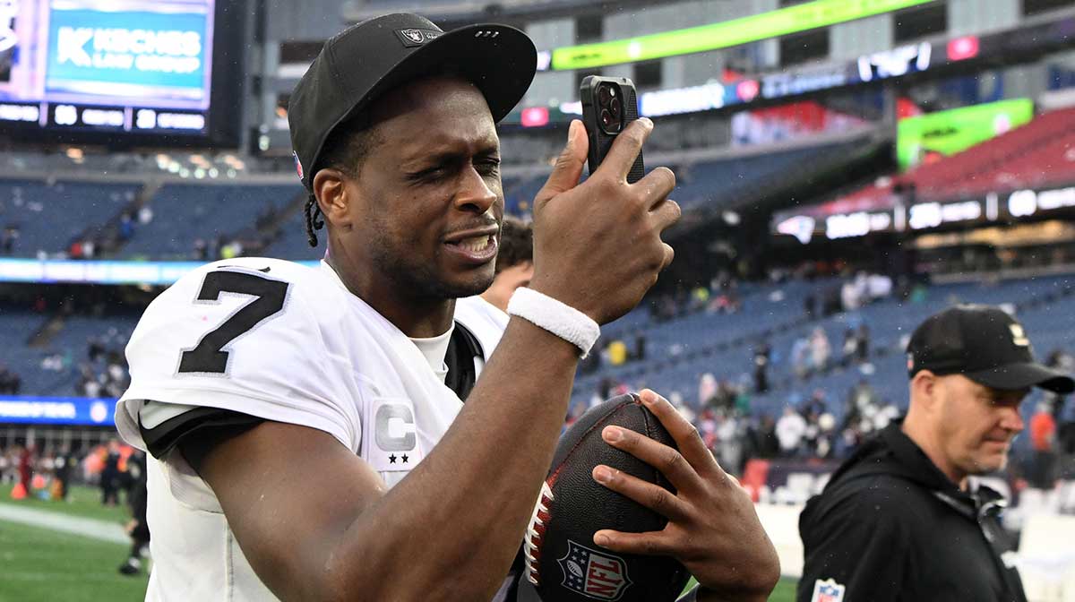 Las Vegas Raiders quarterback Geno Smith (7) reacts after the game at Gillette Stadium.