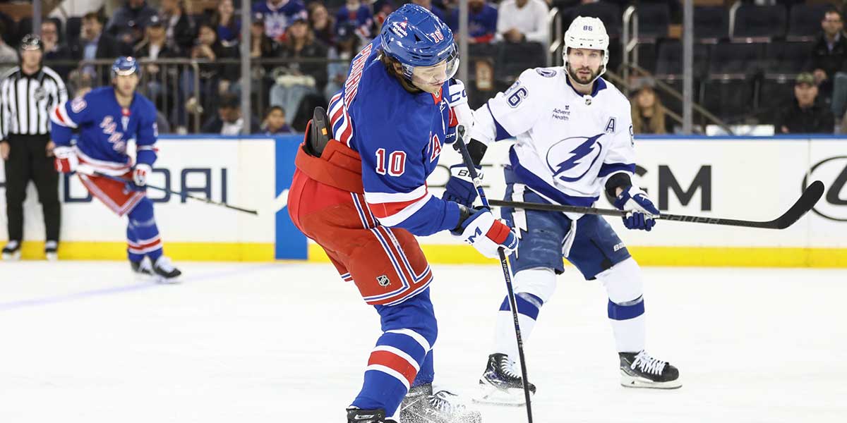 New York Rangers left wing Artemi Panarin (10) attempts a shot on goal in the third period against the Tampa Bay Lightning at Madison Square Garden