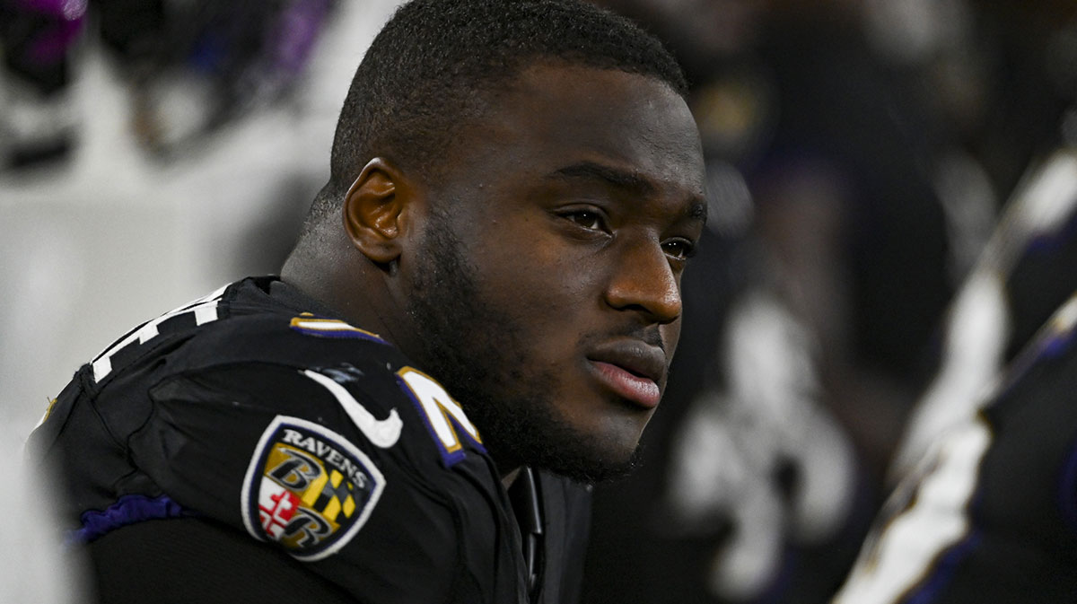 Ravens place Nnamdi Madubuike, Broderick Washington on IR
